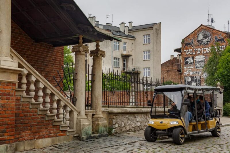 Krakow: Old Town and Wawel Castle Guided Golf Cart Tour - Discovering Krakow’s Iconic Streets in a Guided Golf Cart
