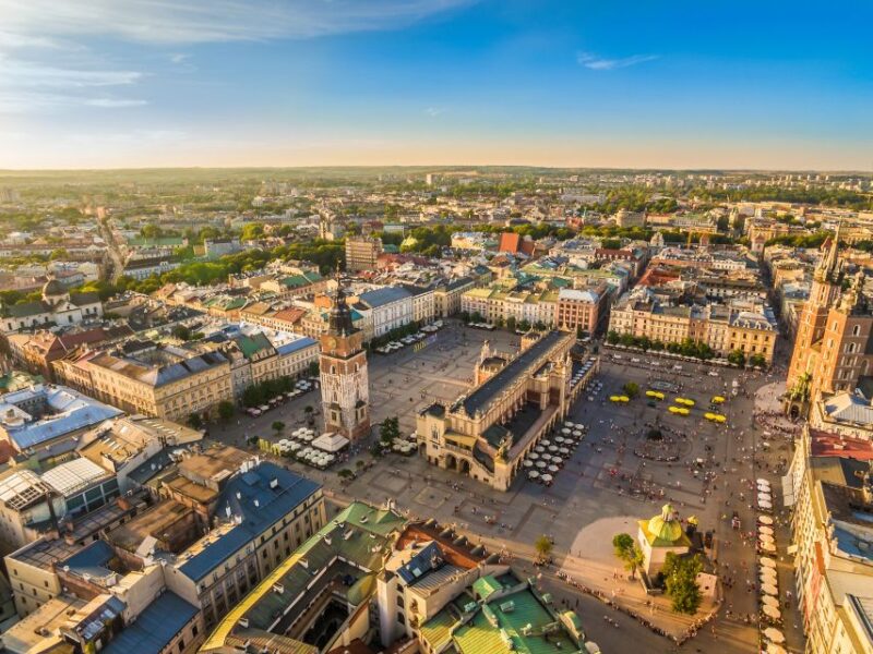 Krakow: Old Town Audioguided walking Tour - Final Thoughts on the Krakow Old Town Audioguided Walking Tour