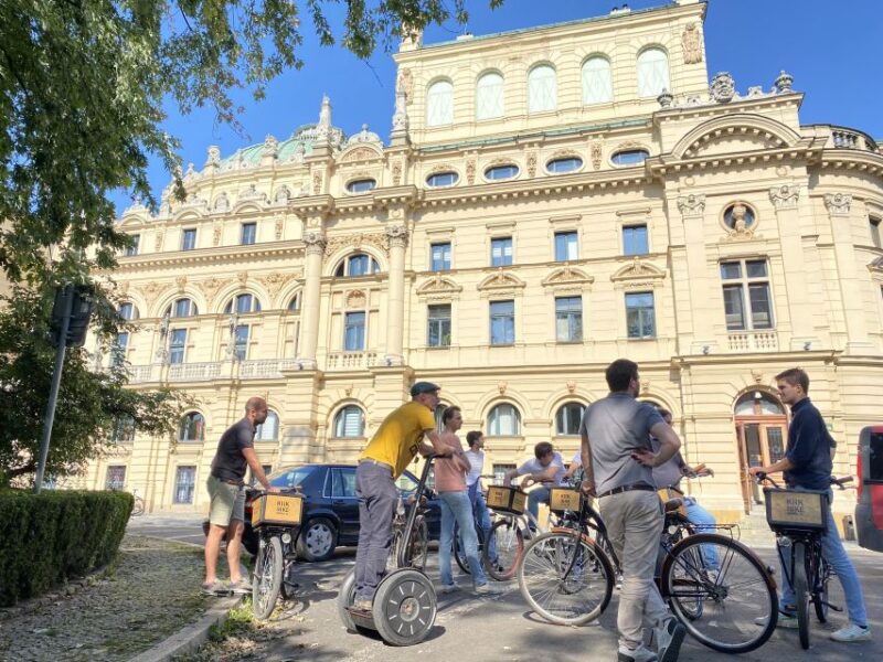 Krakow: Old Town Bike Tour with a Guide - Value and Booking Flexibility