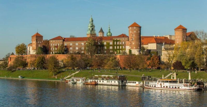 Krakow: Old Town Golf Cart Tour with Wawel Castle Tour - Key Points