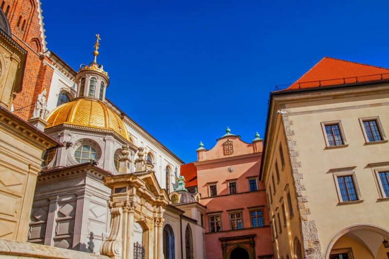 Krakow: Old Town Guided Walking Tour - Strolling Through the Jagiellonian University District