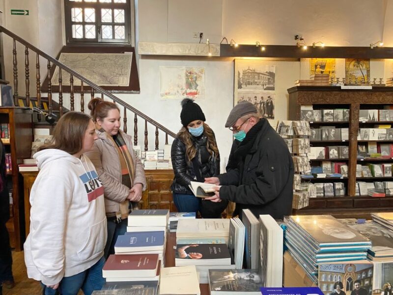 Krakow: Old Town Highlights Walking Tour - The Experience at Planty Park and Medieval Fortifications