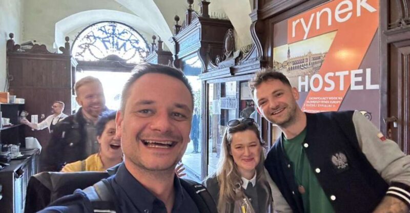 Krakow Old Town & Jewish Quarter: Private Walking Tour - Discover Krakows Historic Old Town and Jewish Quarter for $53