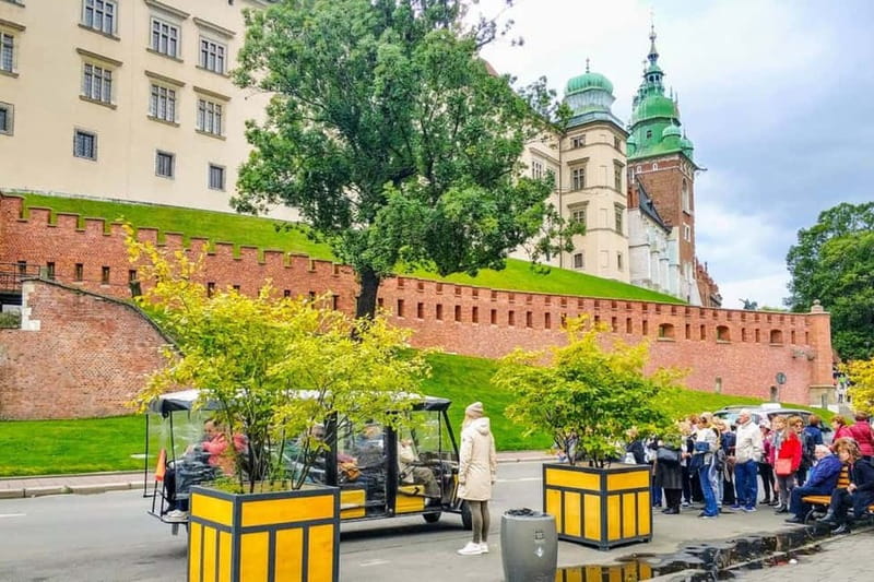 Krakow: Old Town, Kazimierz, & Former Ghetto by Golf Cart - Discover Krakow’s Historic Districts in a Green and Engaging Way