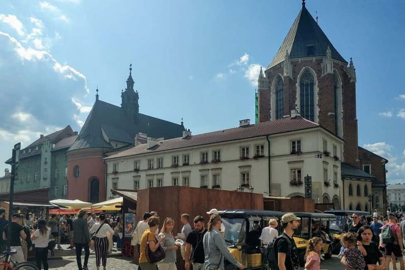 Krakow: Old Town Sightseeing Tour by Electric Golf Cart - Exploring Krakow’s Old Town Streets in a Comfortable Electric Cart