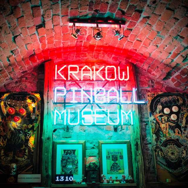 Krakow: Pinball and Arcade Museum Entry Ticket - The Arcade Game Collection Featuring Classics Like Asteroids and Mortal Kombat
