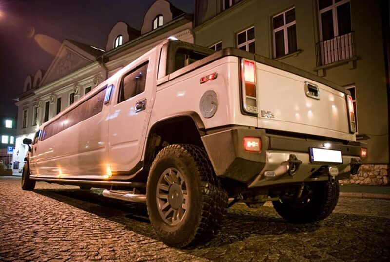 Krakow: Private 3 or 5-Hour Hummer Limo Party Tour - Bringing Your Own Drinks and Keeping the Party Going