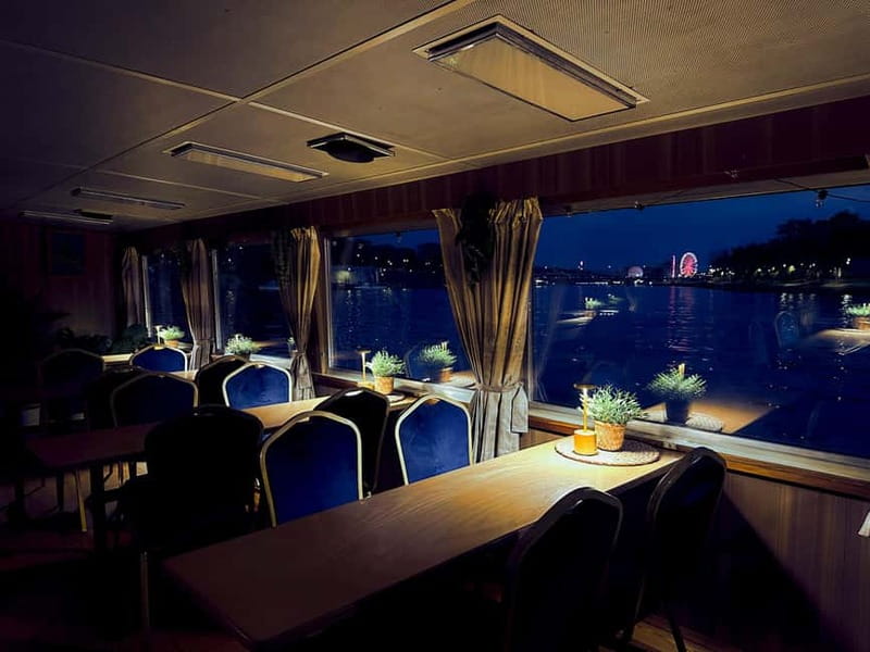 Krakow: Private Evening Boat Tour - The Value of a Private Boat Tour in Krakow