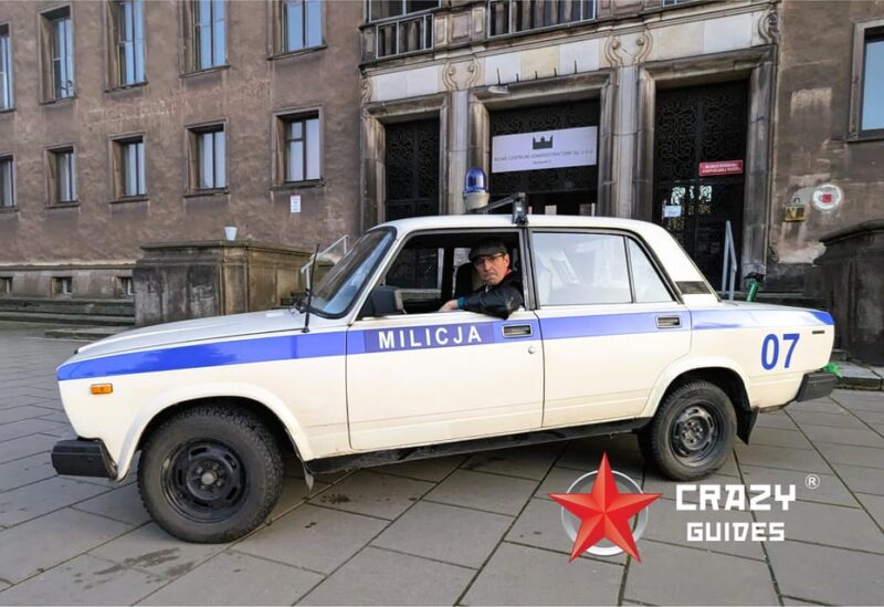 Krakow: Private Nowa Huta Adventure Tour in Communist Cars - Food and Refreshments in the Longer Tour
