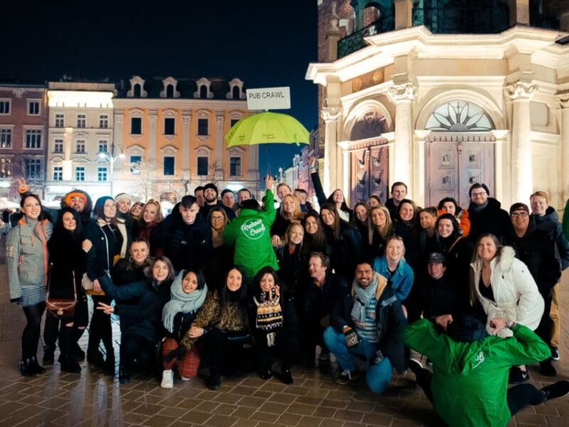 Krakow: Pub, Bar & Club Crawl - The Final Club and VIP Entry at 2 AM