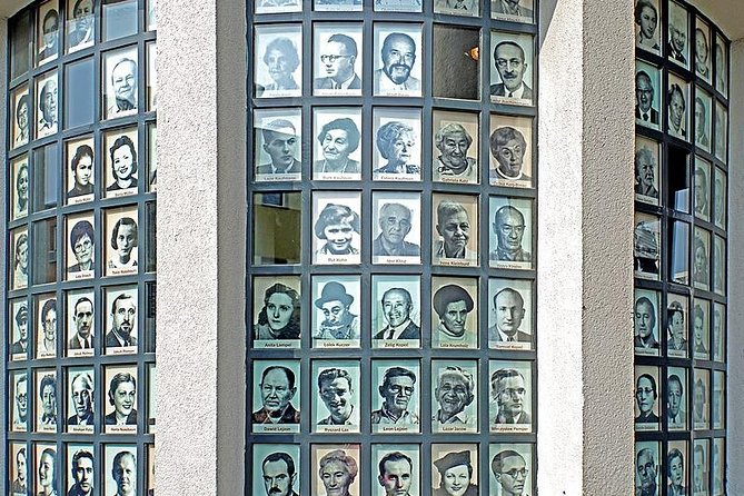 Krakow: Schindler's Factory  Guided Tour & Skip The Line Ticket - Self-Guided Visits: Flexibility and Crowd Challenges