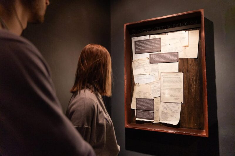 Krakow: Schindler's Factory Guided Tour - The Ghetto Passages and Resistance