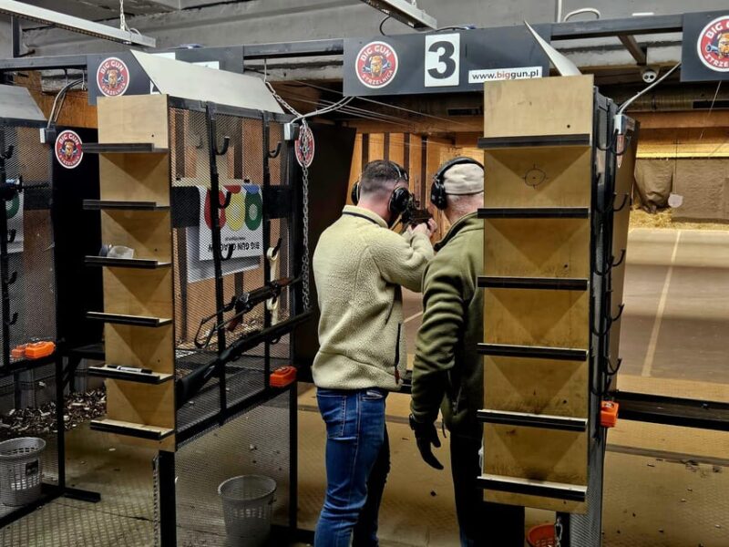 Krakow: Shooting range with hotel pickup - Convenient Hotel Pickup and Return in Krakow