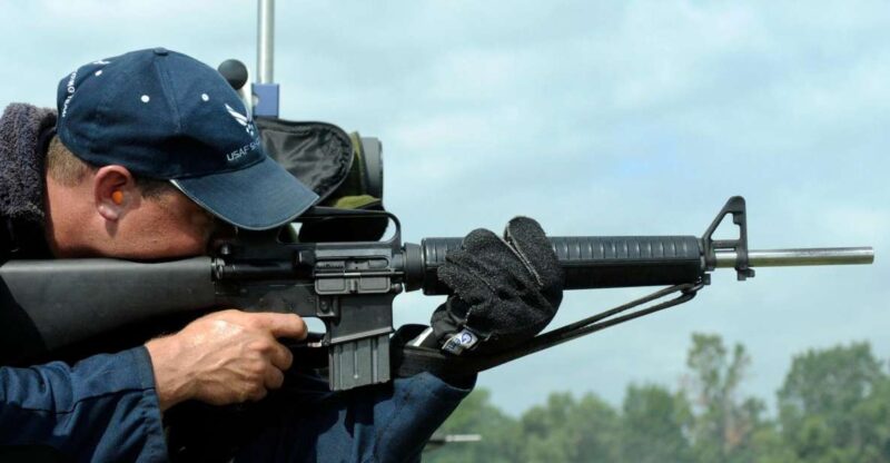 Krakow: Shooting Session - Starting Your Shooting Session in Krakow with Easy Pickup