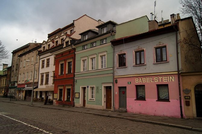 Krakow: Skip the line Oskar Schindlers Museum Private Tour - Discover the Historic Kazimierz District