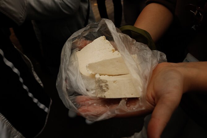 Krakow: Street Food Tasting Walking Tour - Key Points