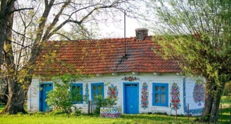 Krakow: Tour to Zalipie and Tarnow - The Convenience of Private Transportation and Flexible Scheduling