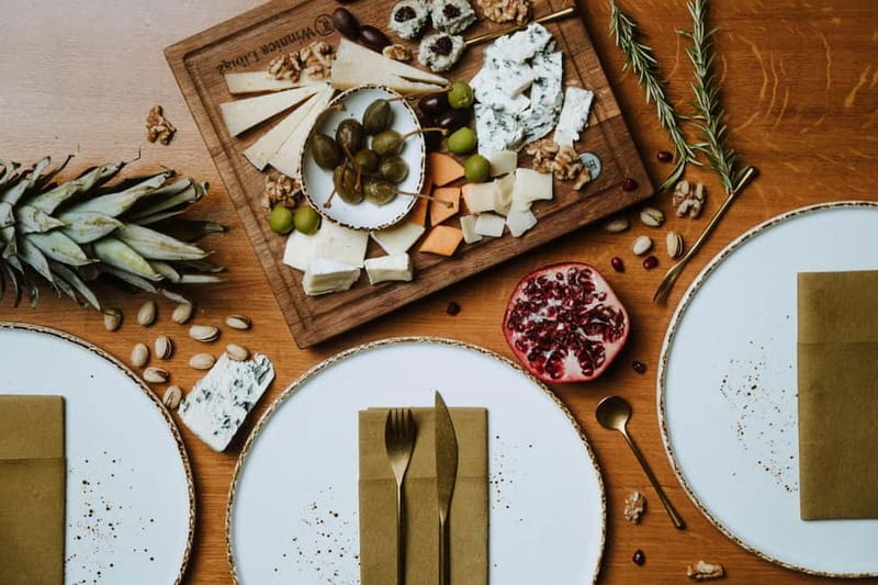 Krakow: Vineyard Tour with Wine Tasting & Dinner - Key Points