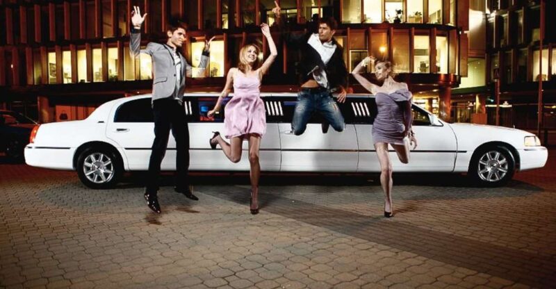 Kraków: VIP Limo Party Tour with Drinks & Club Entry - Flexibility and Booking Details