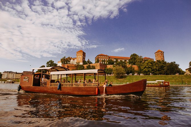 Krakow Vistula River 1 Hour Sightseeing Cruise - Comparing This Cruise to Other Krakow Tours
