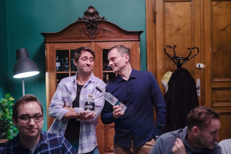 Krakow: Vodka Tasting in Hidden Bar - Key Points