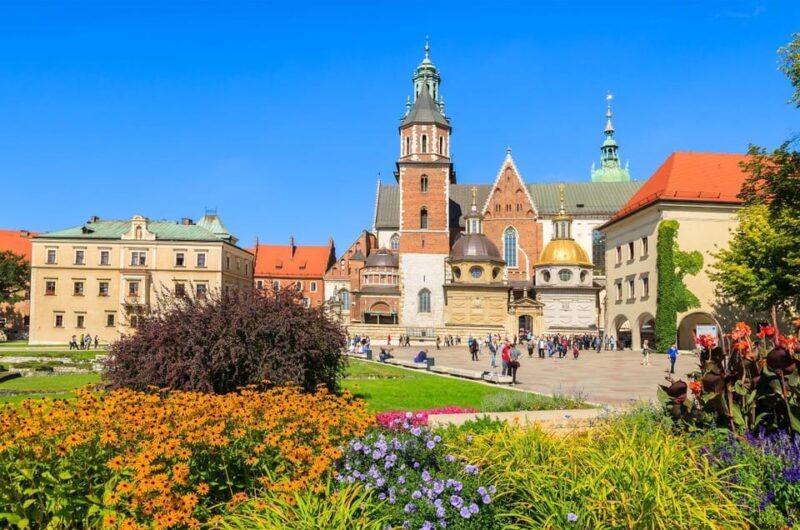 Krakow: Wawel Castle and Cathedral Guided Tour - Key Points