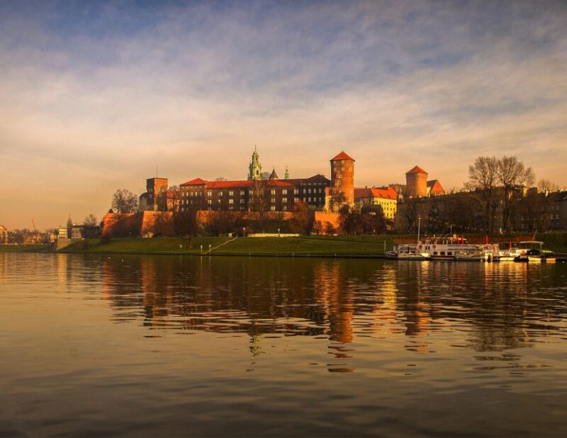 Krakow: Wawel Castle Guided Tour with Entry Tickets - Touring the Wawel Castle Interiors with a Licensed Guide