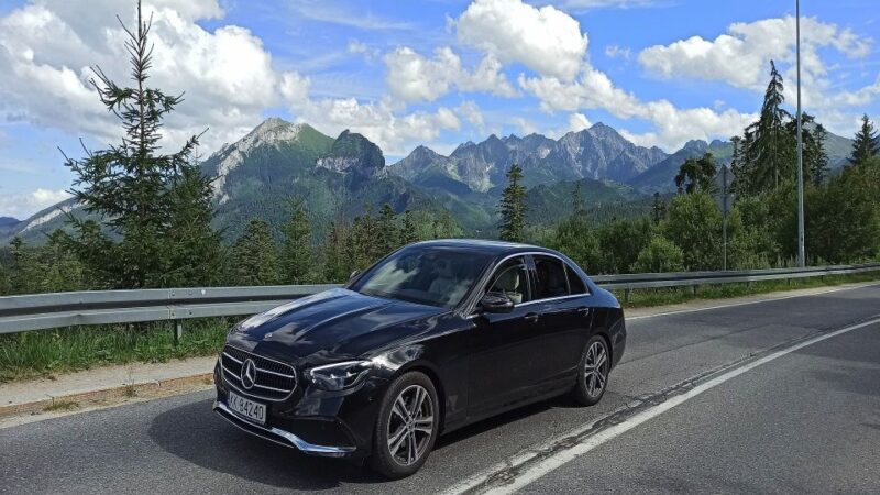 Krakow: Zakopane Cable Car, Vodka, Tasting & Thermal Springs - Discover the Charm of Zakopane in a Single Day