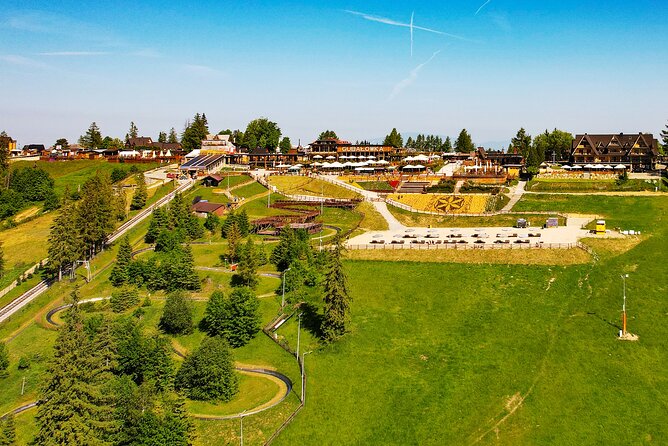 Kraków, Zakopane, Chcholow, Cabel Car, Thermal Baths Private Tour - Discovering the Wooden Village of Chocholów