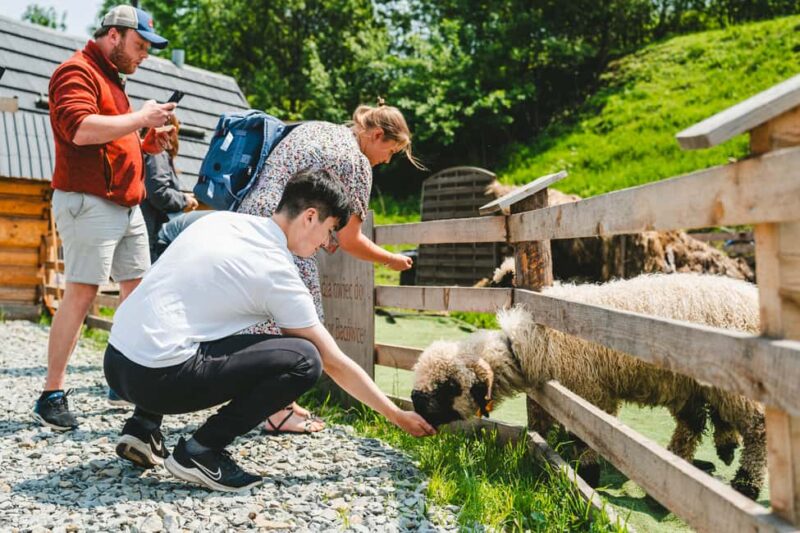 Krakow: Zakopane Day Trip with Funicular & Thermal Pools - Visiting a Traditional Mountain Cottage for Highlander Delights