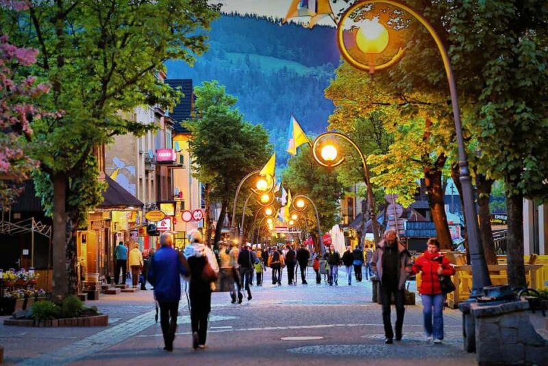 Krakow: Zakopane, Morskie Oko, and Cheese Tasting Tour - Scenic Drive from Krakow to Zakopane