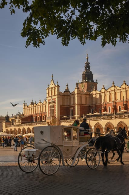 Krakow's Old Town: Uncover Hidden Gems with a Local - Explore Krakows Historic Old Town with a Local Guide