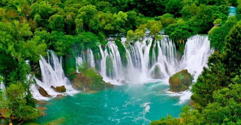 Kravice Water Oasis - Experience the Kravice Water Oasis in Bosnia and Herzegovina