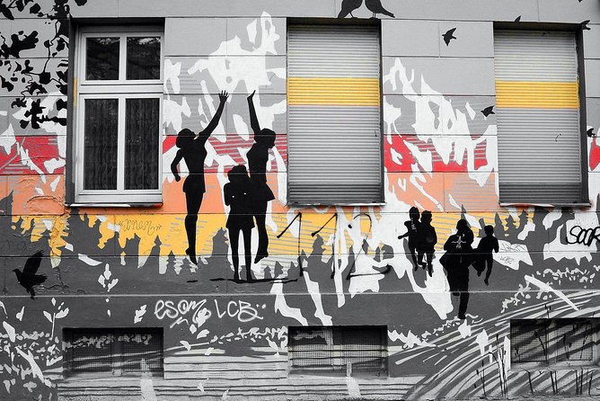 Kreuzberg Private Walking Tour: Immigrants, Artists & Hipsters - The Future of Kreuzberg: Gentrification and Development Projects