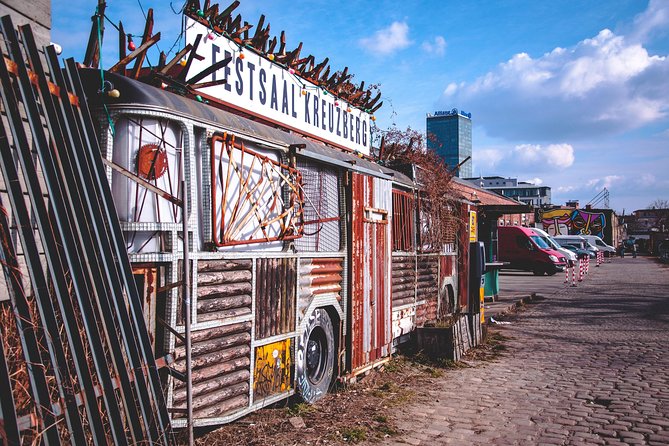 Kreuzberg Private Walking Tour: Immigrants, Artists & Hipsters - The Historic Berlin Wall and Art Hubs