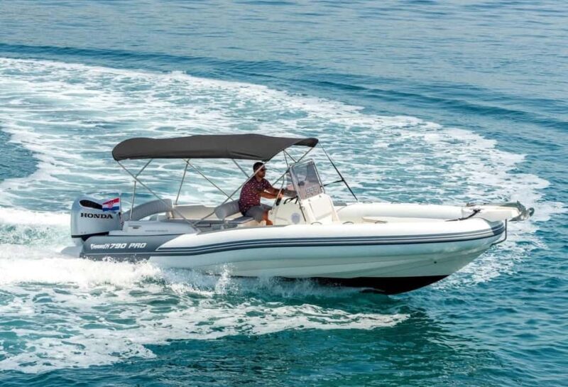 Krk/Dunat: Rent a boat Marlin 790 Dynamic - Explore the Croatian Coastline with the Marlin 790 Dynamic Boat Rental