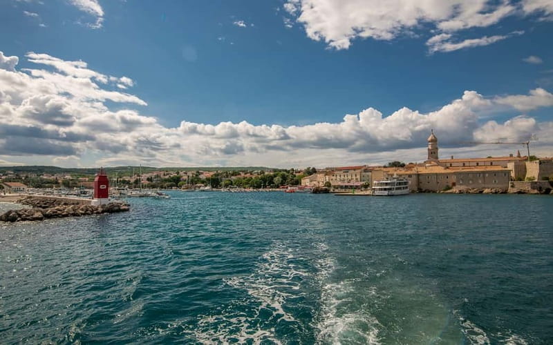 Krk: Golden Beach and Blue Cave Cruise with Welcome Drink - Key Points