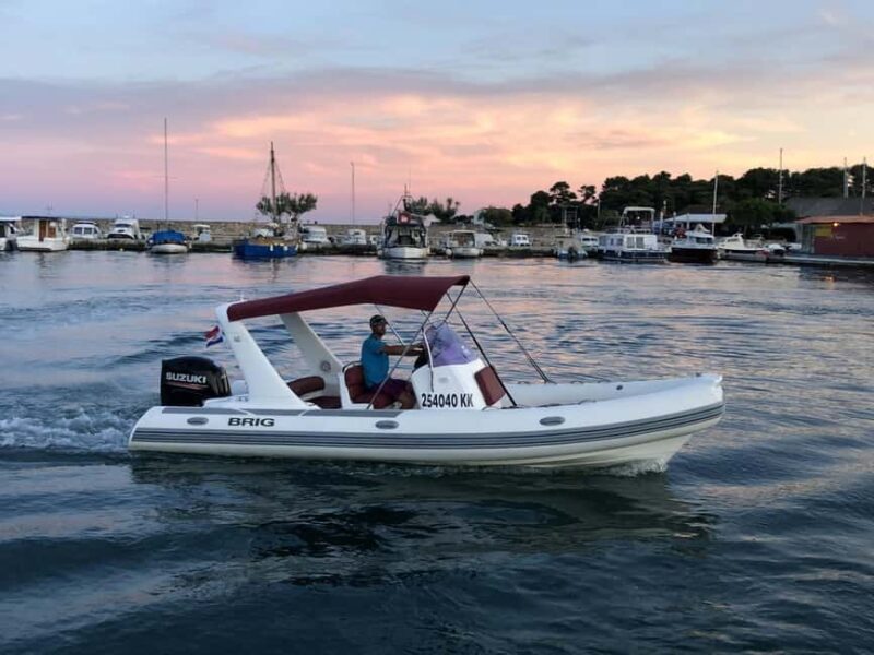 Krk: Rent a boat Brig 650 Eagle - Discover the Brig 650 Eagle: A Dynamic Family Cruiser in Croatia