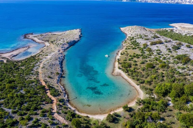 Krk: Rent a boat Cap Camarat - Experience the Freedom of Renting a Cap Camarat Speedboat in Krk