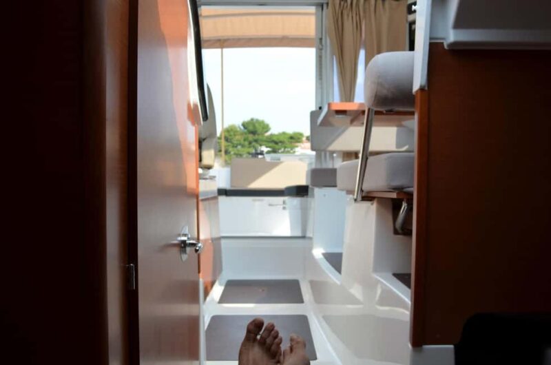 Krk: Rent a boat Merry Fisher 795 386kk - The Experience with Phoenix O.U.U.T.