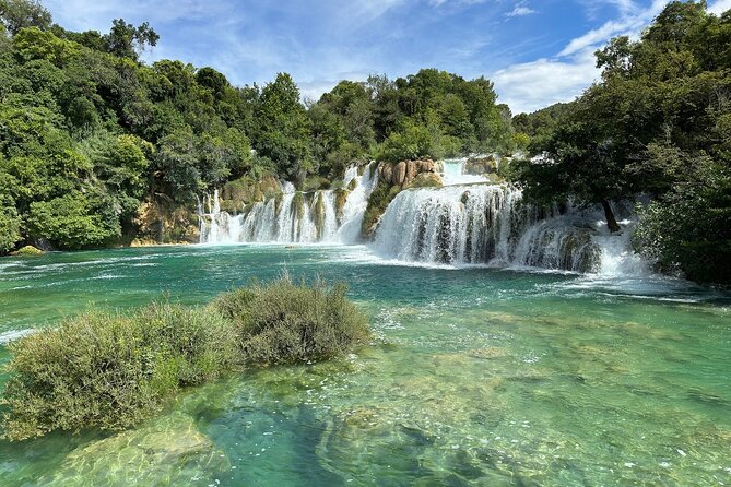 Krka Waterfalls & Skradin AFTERNOON Tour - TICKET INCLUDED - Meeting Point and Accessibility