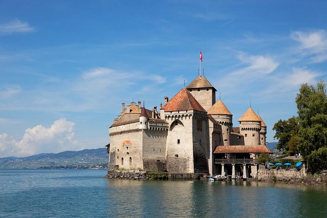 (KTG302) - Day Trip to Montreux & Château de Chillon from Geneva - Visiting Chaplin’s World in Corsier-sur-Vevey