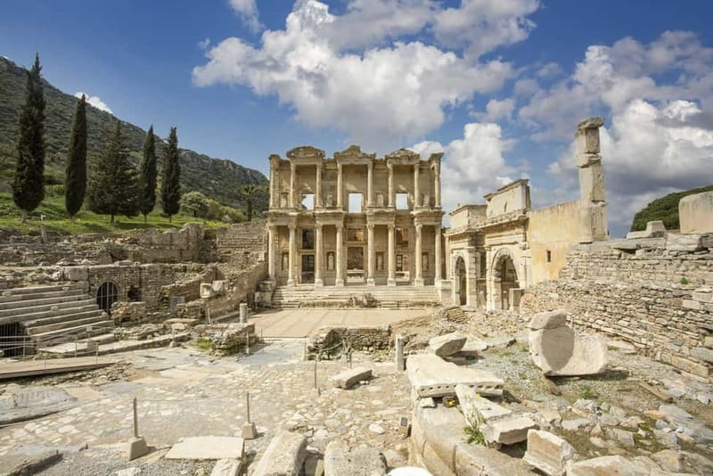 Kusadasi: All Inclusive Ephesus Tour With Lunch - Exploring the House of the Virgin Mary and the Temple of Artemis