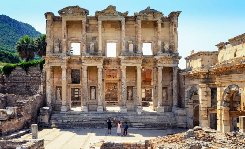 Kusadasi: Best of Ephesus in 1 Day - The Experience of Guides and Group Atmosphere