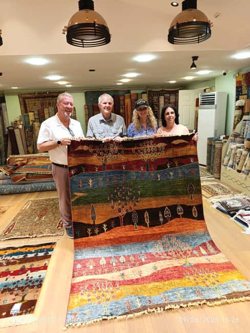 Kusadasi: Ephesus, Pottery Painting & Wine Tour from Port - Enjoying a Traditional Aegean Lunch