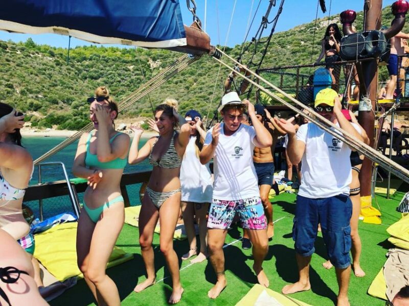 Kusadasi Lazy Day Boat Trip - Practical Tips: What to Bring for Comfort and Convenience