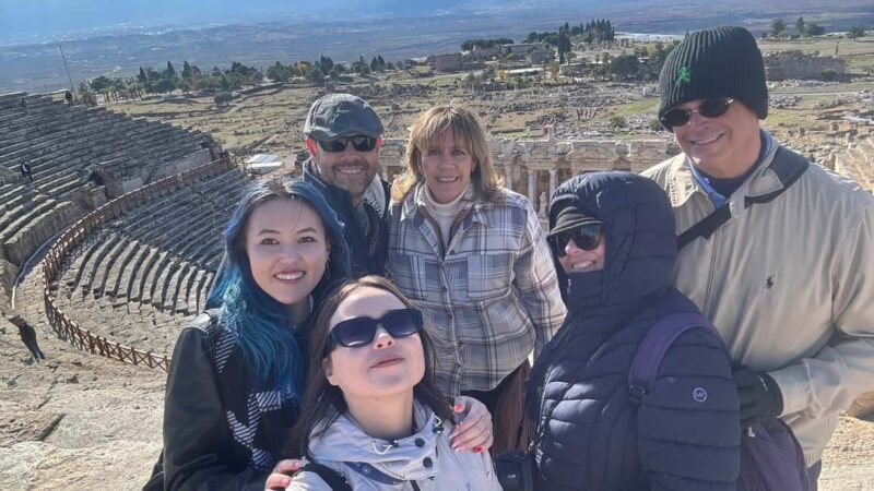 Kusadasi: Pamukkale & Hierapolis Tour with Lunch - The Experience of a Guided Tour
