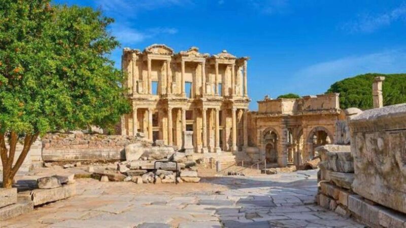 Kusadasi: Private Ephesus Tour with Lunch for Cruisers - Visiting the House of Virgin Mary