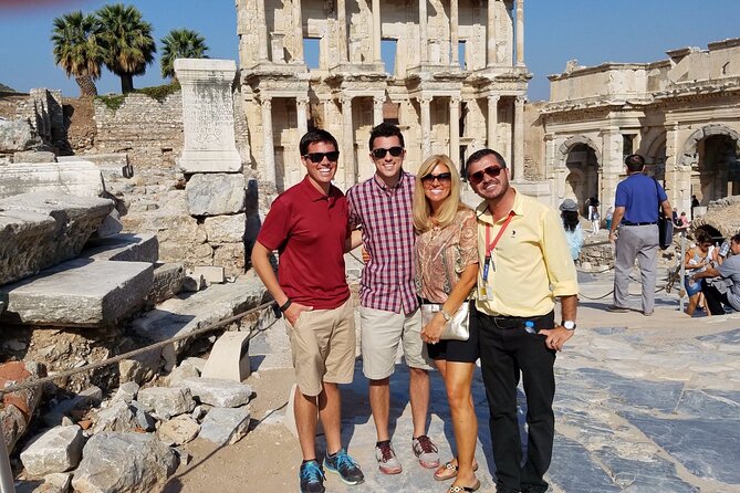 Kusadasi Shore Excursion: Ephesus Private Tour from Kusadasi Ephesus Port - The Experience of Live Commentary from a Knowledgeable Guide