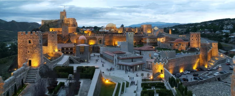 Kutaisi: 8-Day Private Group Tour with Accommodation - The Tour Starts in Kutaisi with Key Religious and Cultural Landmarks